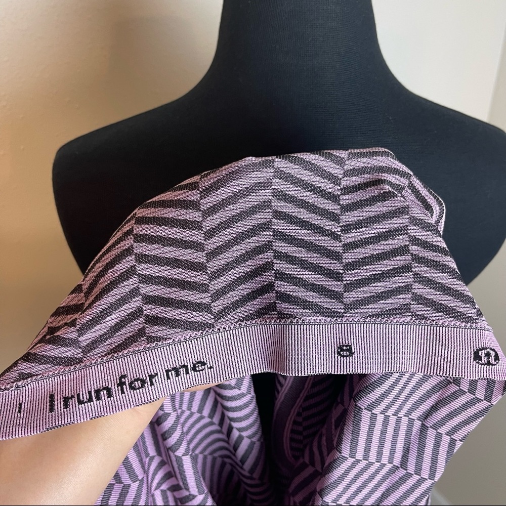 Lululemon Run: Swiftly Tech Racerback Size 8 - image 8